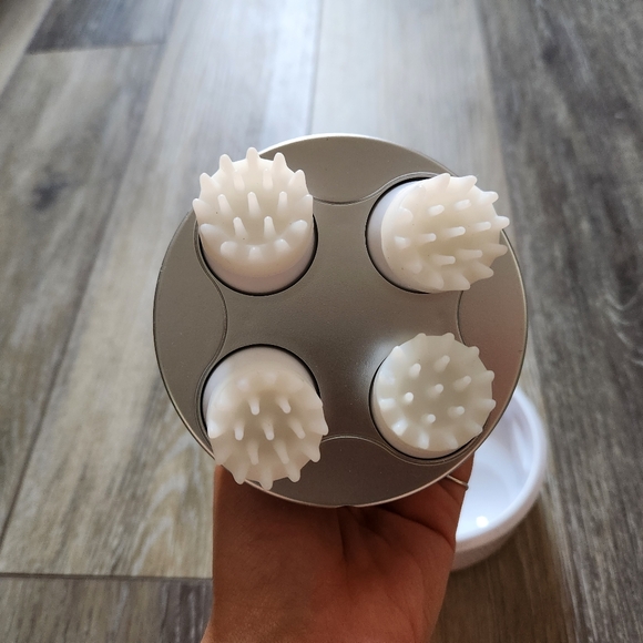 Rechargeable Cat Massager - Picture 5 of 10